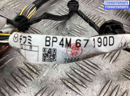 купить Проводка двери на Mazda 3 3 I (BK) 2003-2009