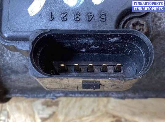 купить Расходомер воздуха на Audi A6 A6 C5 (4B) 1997-2001