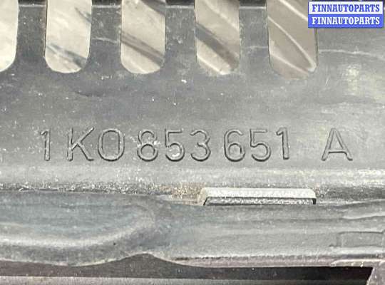 купить Решетка радиатора на Volkswagen Golf Golf V (1K) 2004-2009