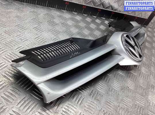 купить Решетка радиатора на Volkswagen Golf Golf V (1K) 2004-2009