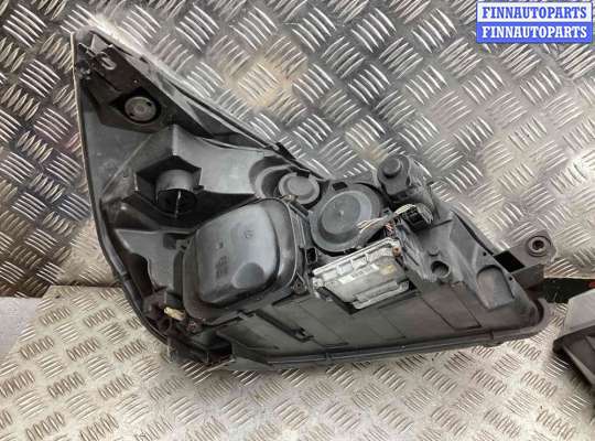 Фара передняя на Renault Espace IV