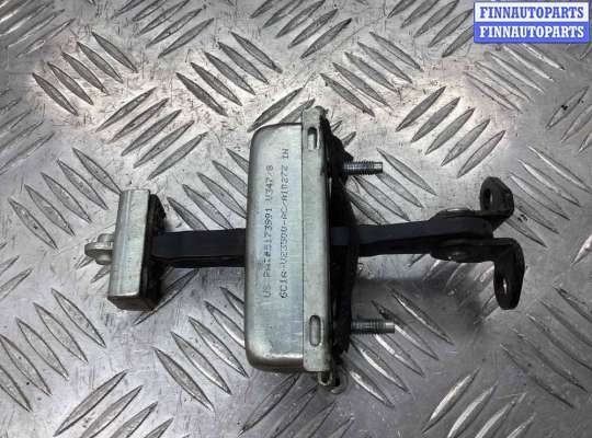 Ограничитель двери на Ford Transit Mk6 / Mk7