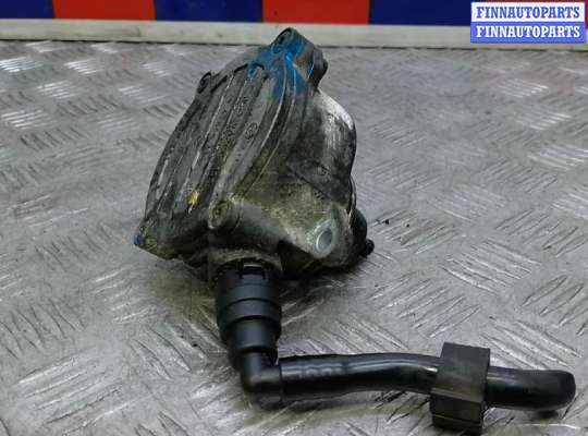 купить насос вакуумный на MERCEDES BENZ C-CLASS W204