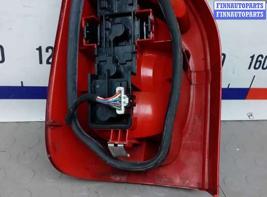 купить фонарь задний правый на CITROEN XSARA PICASSO