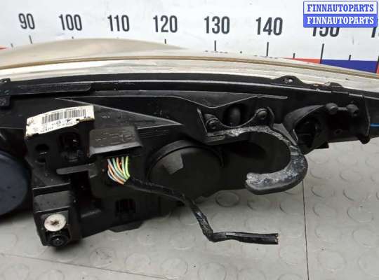 купить фара правая на PEUGEOT 308 1