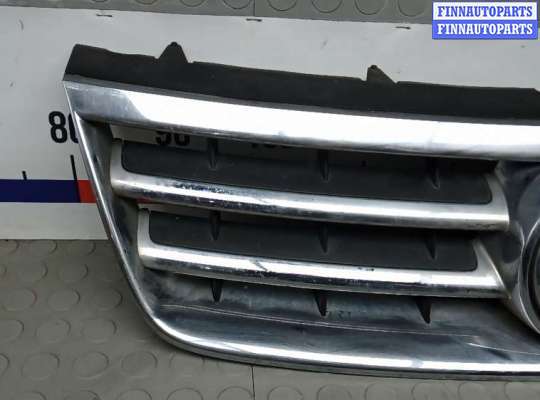 купить решетка радиатора на VOLKSWAGEN TOUAREG 7L