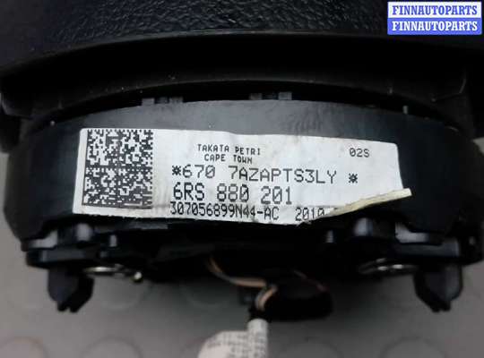Подушка безопасности водителя (AirBag) на Volkswagen Polo Mk5 (6R/6C)
