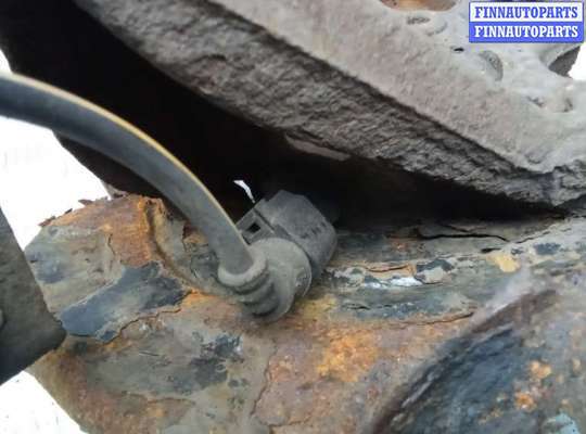 купить ступица передняя левая на SKODA OCTAVIA A7