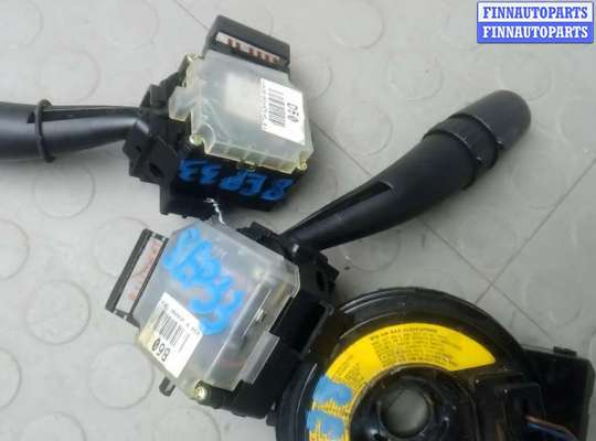 Подрулевой переключатель на Kia Carnival II (VQ)