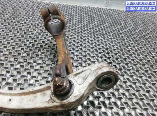 купить рычаг передний нижний правый на AUDI A4 B8