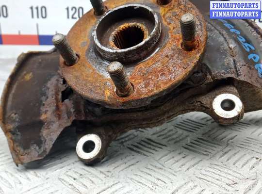 купить ступица передняя правая на TOYOTA RAV 4 CA40