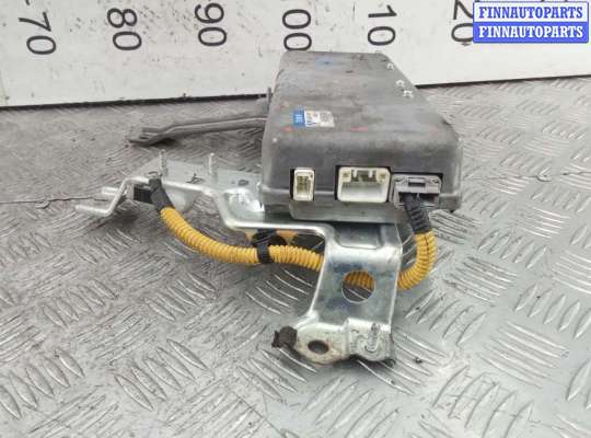 купить блок управления на LEXUS RX 2