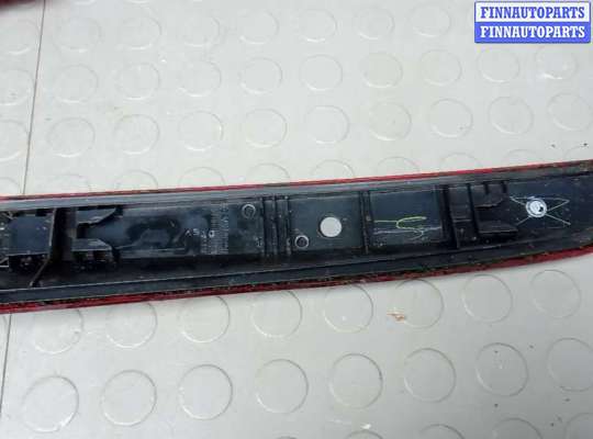 купить фонарь задний левый на NISSAN NOTE E11