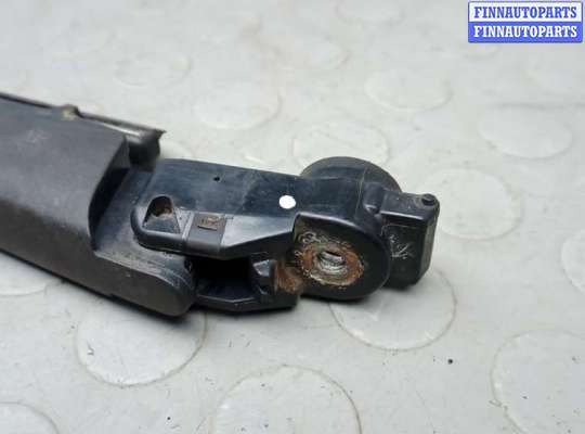 купить щеткодержатель 3-5-й двери на TOYOTA RAV 4 XA30