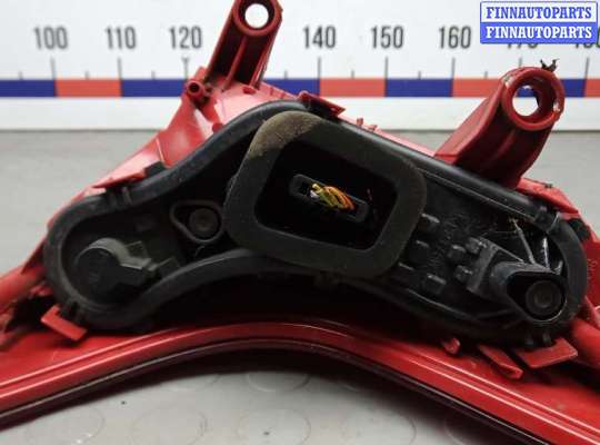 купить фонарь задний левый на PEUGEOT 3008 1