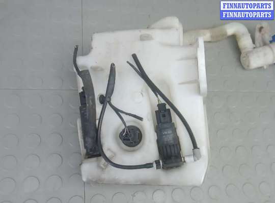 Бачок омывателя на Skoda Yeti (5L)