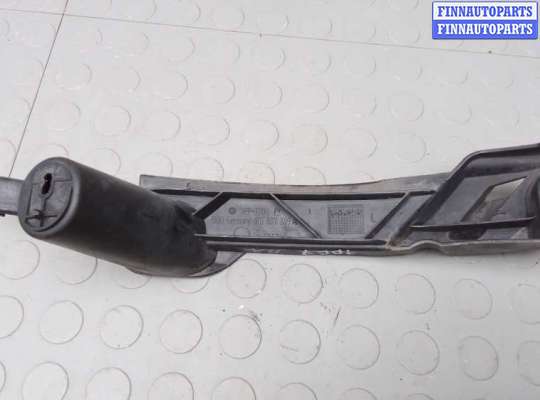 купить крепление бампера переднее на VOLKSWAGEN GOLF 5