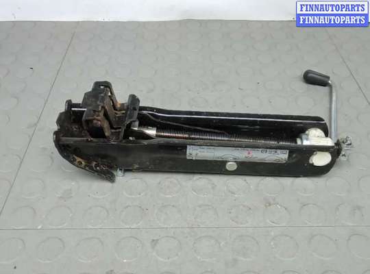 купить домкрат на VOLKSWAGEN PASSAT CC