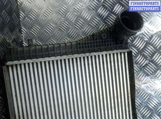 купить радиатор интеркулера на VOLKSWAGEN TOURAN (1T1, 1T2)