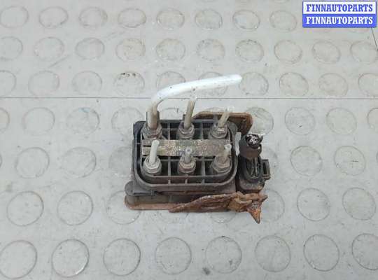клапан пневмоподвески MB1457196 на MERCEDES BENZ S-CLASS W221
