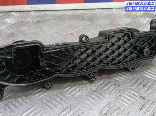 Крышка клапанная (крышка головки блока) на Peugeot 3008 I