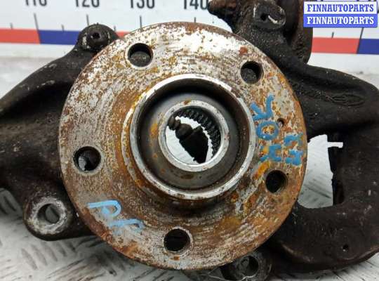 купить ступица передняя правая на AUDI A4 B8