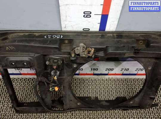 Панель передняя (телевизор) на Citroen C4 II (B7)