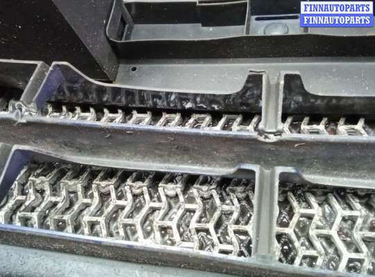 купить бампер передний на RENAULT SCENIC 1