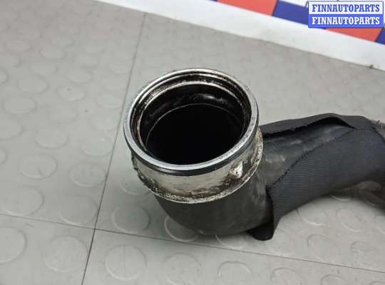 купить патрубок интеркулера на MERCEDES BENZ E-CLASS W211