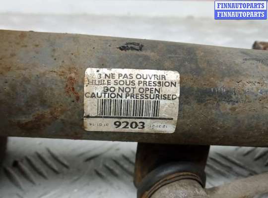 купить стойка передняя левая на PEUGEOT 3008 1