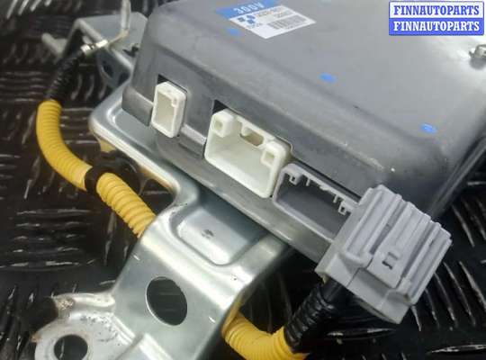 купить блок управления на LEXUS RX 2