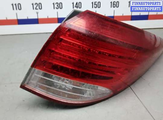 купить фонарь задний правый на HYUNDAI I40