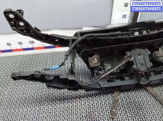 купить передняя панель крепления облицовки (телевизор) на RENAULT LAGUNA 3