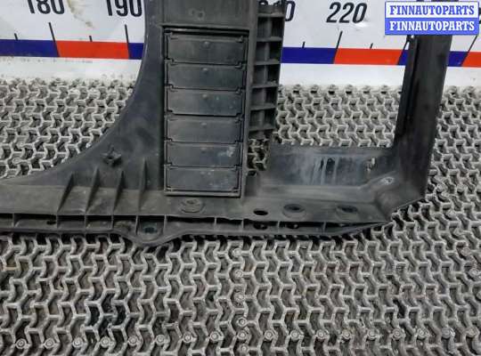 купить передняя панель крепления облицовки (телевизор) на CITROEN XSARA PICASSO