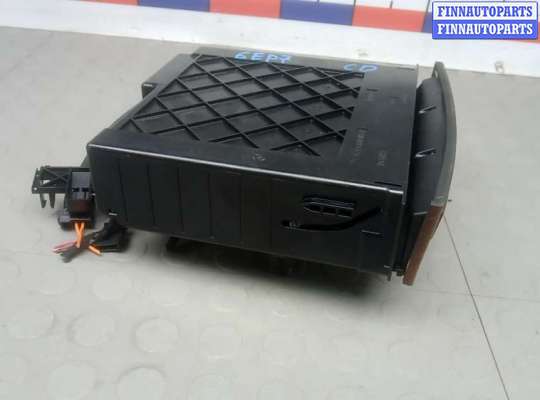 купить cd-чейнджер на MERCEDES BENZ E-CLASS W211