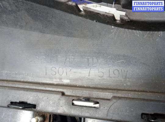 купить бампер передний на TOYOTA AURIS E180