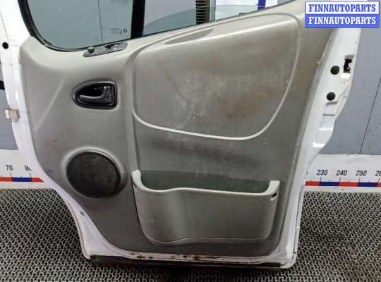 купить дверь передняя правая на OPEL VIVARO