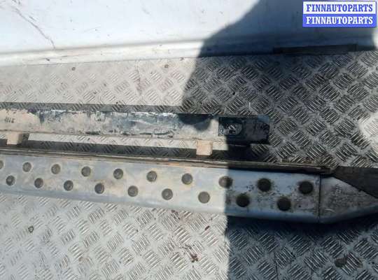 купить подножка внешняя декоративная на TOYOTA RAV 4 XA30