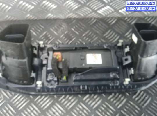 купить магнитола на PEUGEOT 308 2