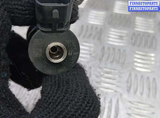 купить форсунка дизельная на PEUGEOT 308 1