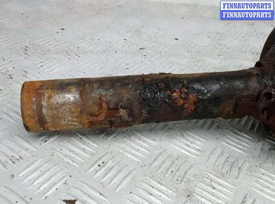 купить стойка передняя правая на VOLKSWAGEN BORA 1