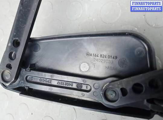 купить щеткодержатель лобового стекла на MERCEDES BENZ M-CLASS W164