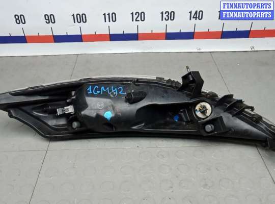 купить фара правая на NISSAN JUKE F15