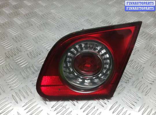 фонарь правый крышки багажника VG2553406 на VOLKSWAGEN PASSAT B6