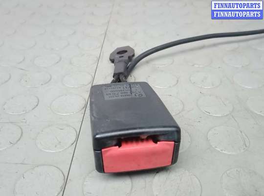 купить защелка ремня безопасности на MERCEDES BENZ CLK C209