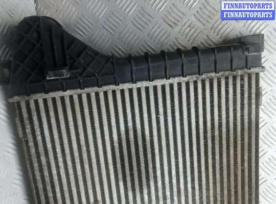 купить радиатор интеркулера на DODGE NITRO