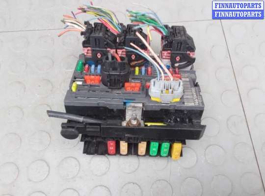 купить блок предохранителей на PEUGEOT 3008 1