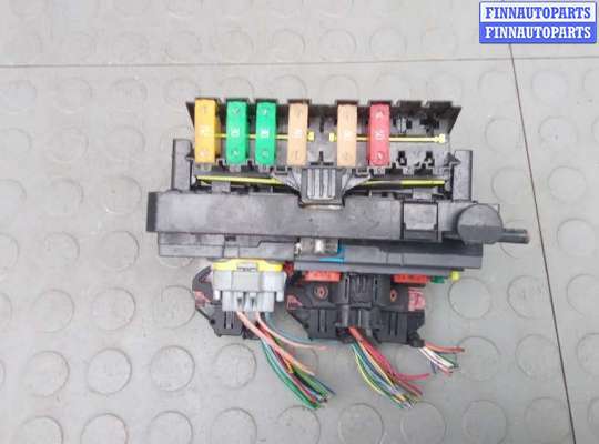 купить блок предохранителей на PEUGEOT 3008 1