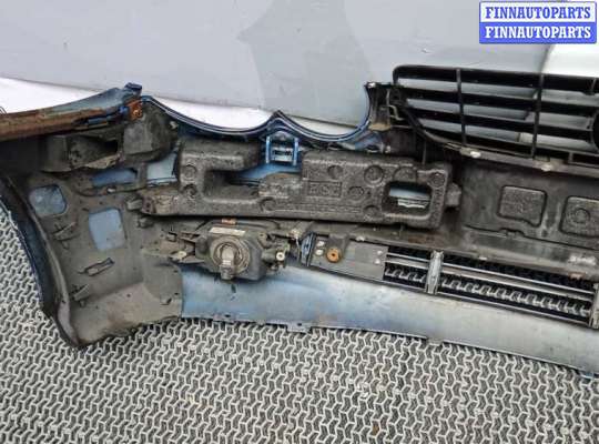 купить бампер передний на MERCEDES BENZ CLK C209