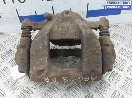 суппорт тормозной передний правый TT904679 на TOYOTA VERSO AR2